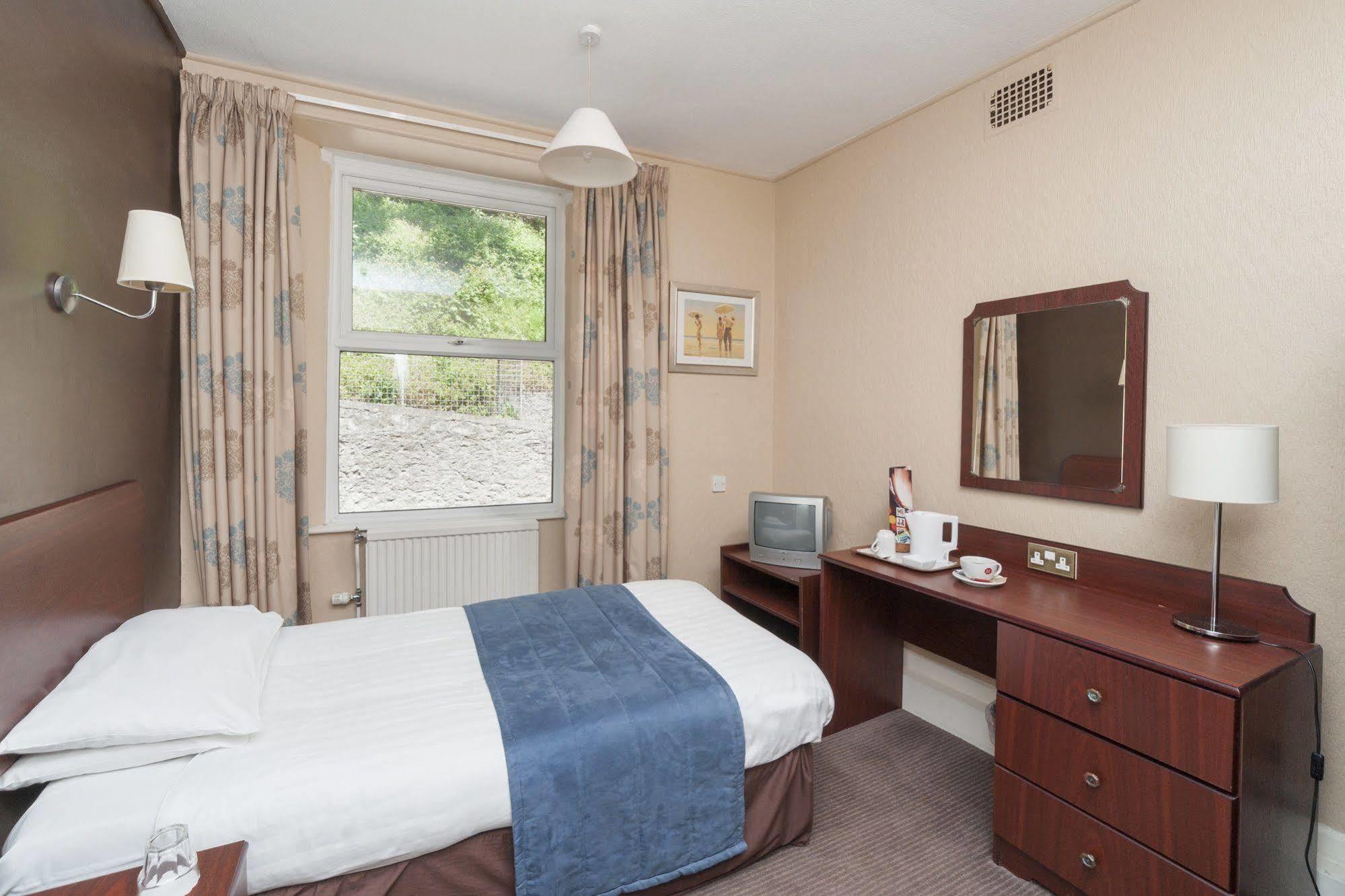 The Caledonian Torbay Hotel Torquay Exterior photo