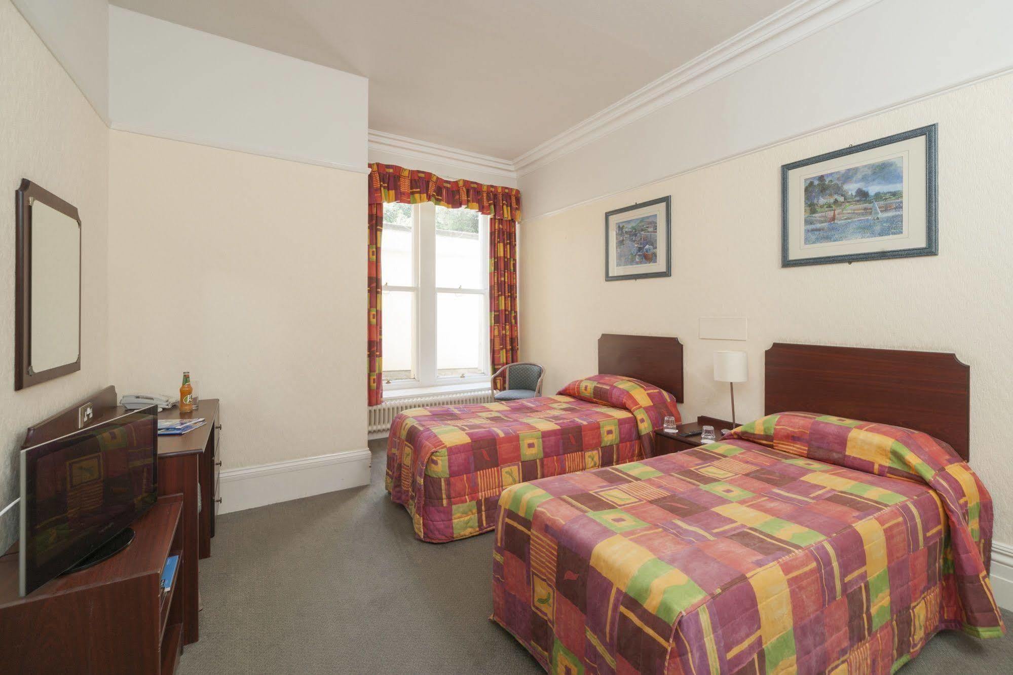 The Caledonian Torbay Hotel Torquay Exterior photo